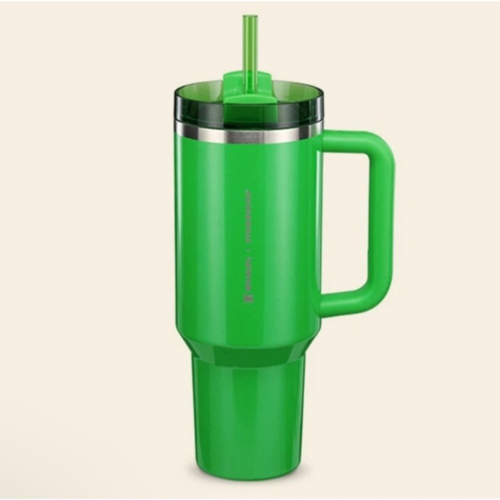 Stanley x Starbucks • Pearl Green • Target Exclusive 2025